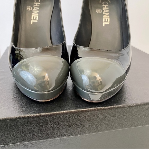 Chanel Black and Grey Patent Platform Cap Toe Pumps - Picture 5 of 12